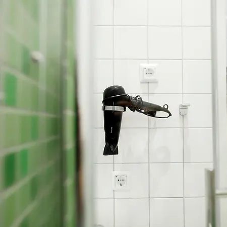 Niebuhr Kurfürstendamm - Cozy Family&business Flair Welcomes - Rockchair * Berlin