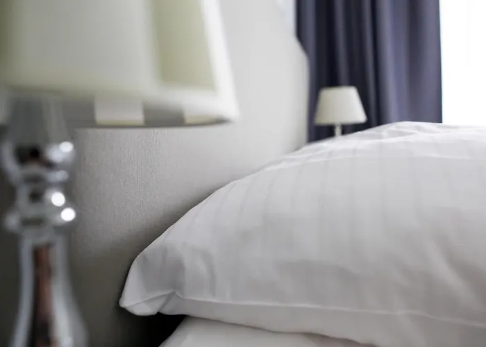 Nieb By Rockchair L Superhost Status L 3 Bedrooms Boxspringbeds 3 Bathrooms In Center 