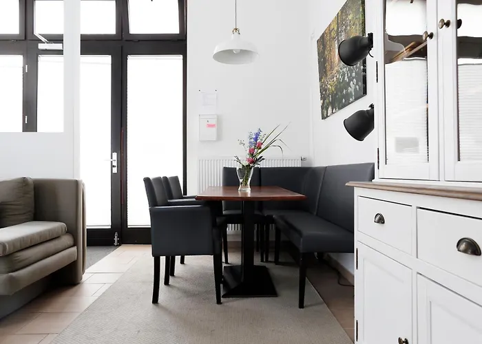 Nieb By Rockchair L Superhost Status L 3 Bedrooms Boxspringbeds 3 Bathrooms In Center 