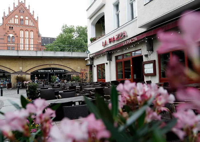 Nieb By Rockchair L Superhost Status L 3 Bedrooms Boxspringbeds 3 Bathrooms In Center 