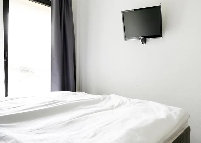 Nieb By Rockchair L Superhost Status L 3 Bedrooms Boxspringbeds 3 Bathrooms In Center 